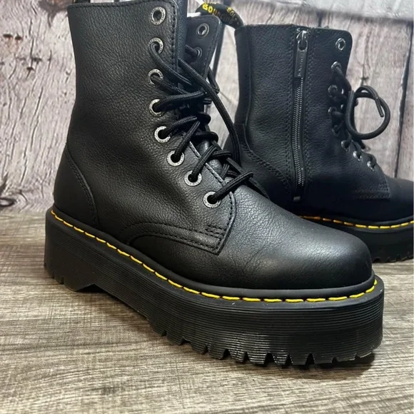 Women’s Dr Martens Jadon III Platform Black Womens 7 Mens 6 New No Box Goth BLK - Picture 3 of 6